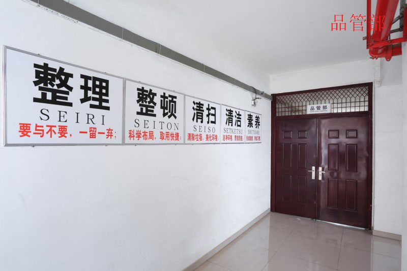 1555571120544769.jpg 1535613234145078.jpg